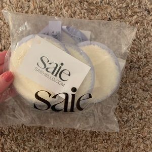 Saie Beauty Makeup Rounds